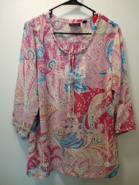 Avenue Road Pink Paisley Tie-Front Peasant Blouse
